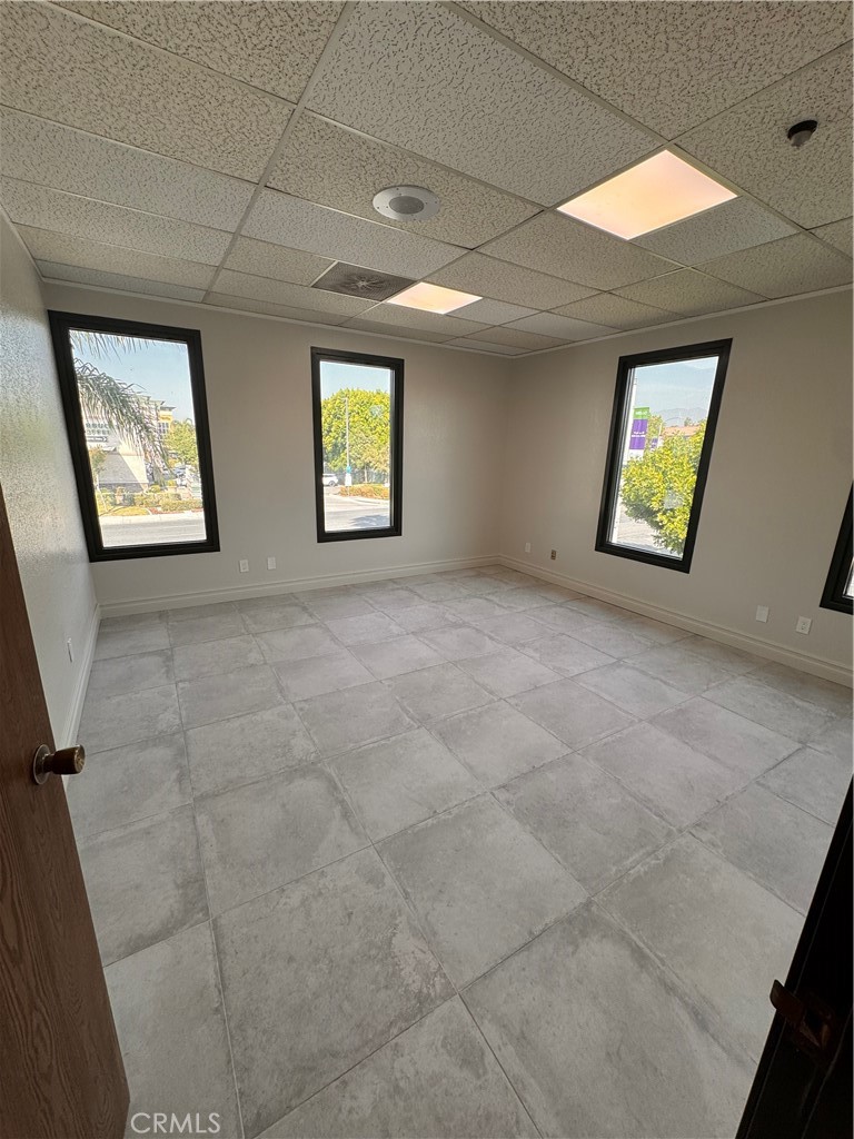 116 N Vineyard
