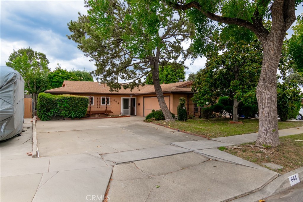 644 Moonstone Court