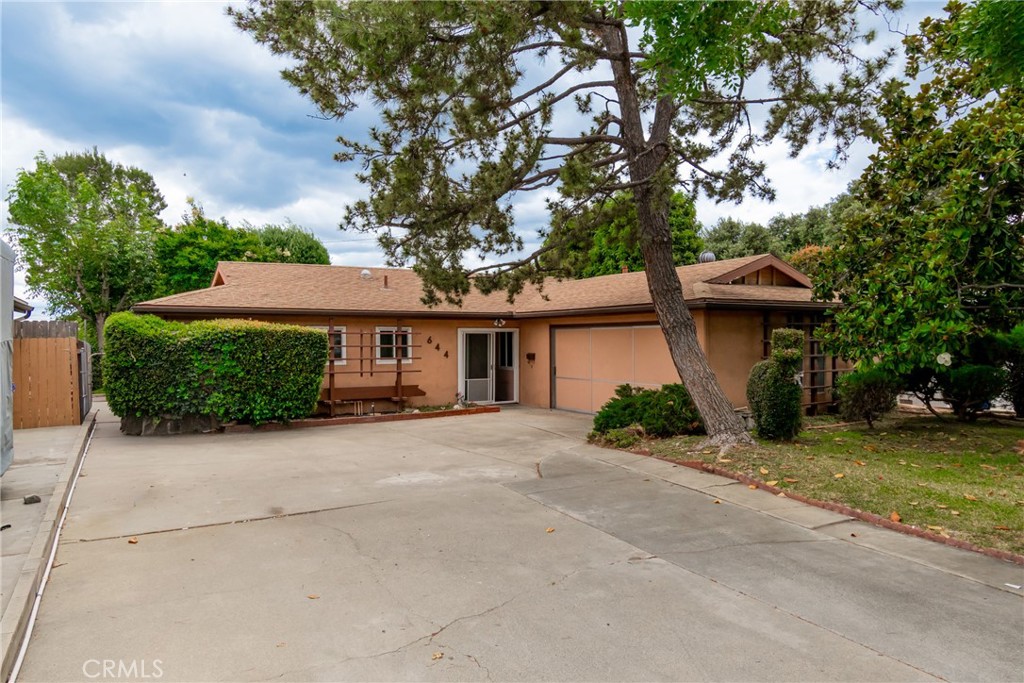 644 Moonstone Court