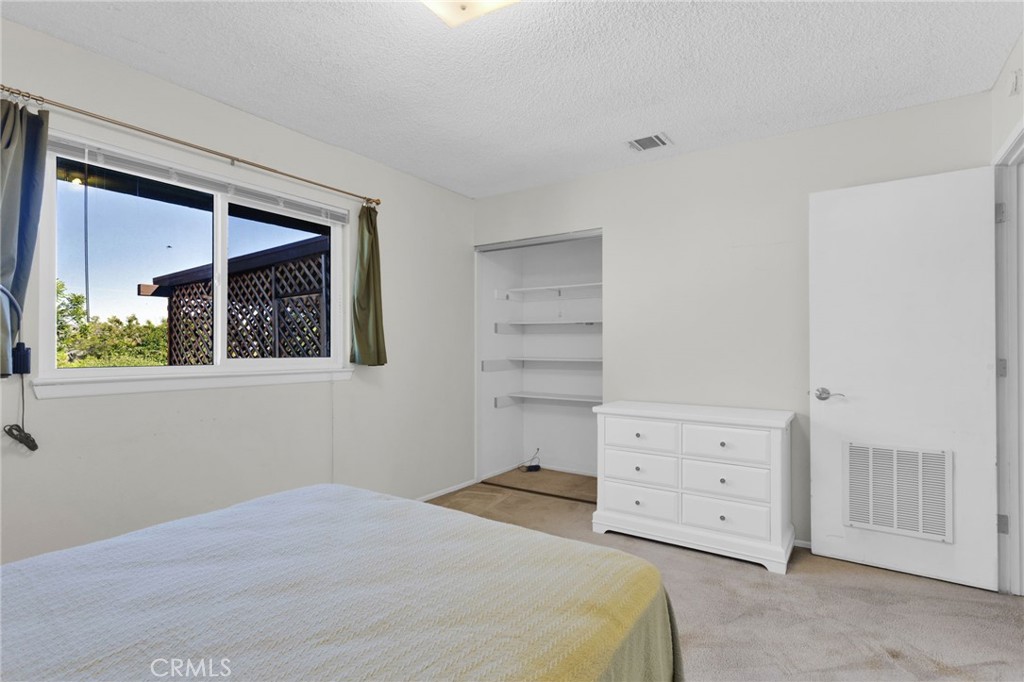 14420 Iroquois Road