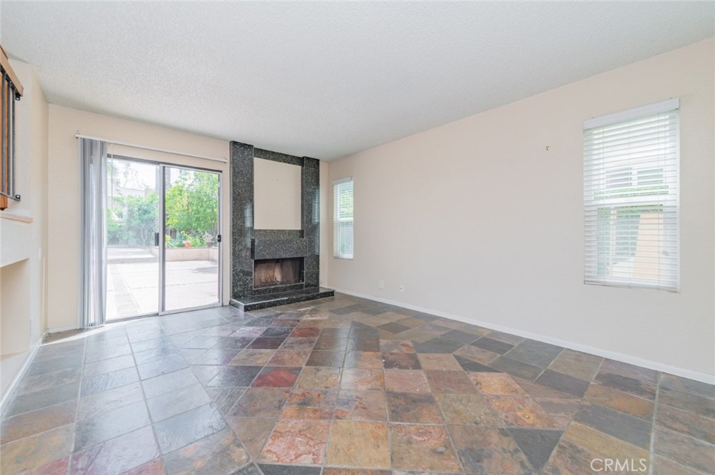 8 Quiet Hollow Road