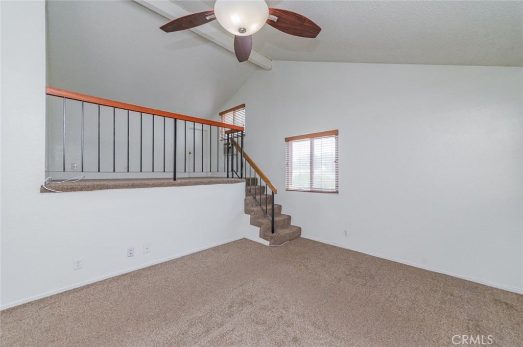 8 Quiet Hollow Road