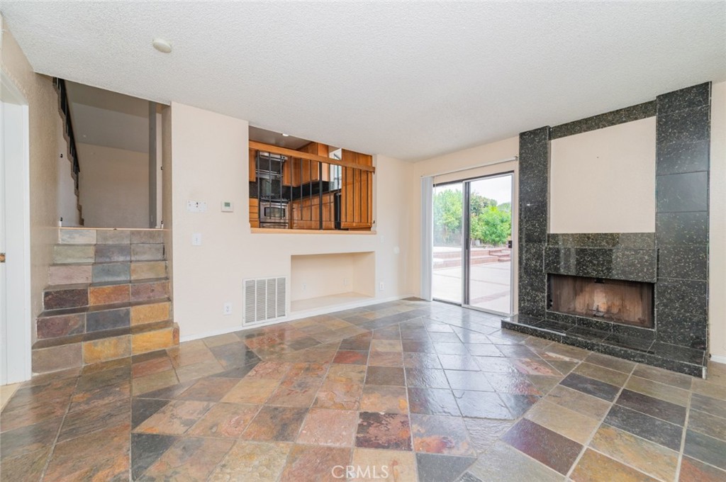 8 Quiet Hollow Road