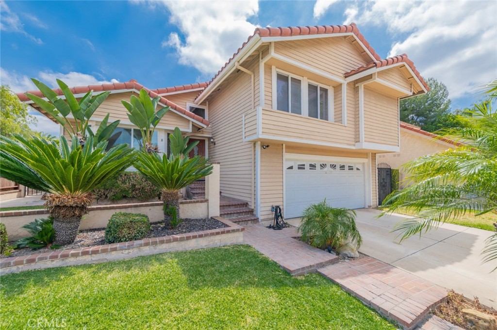 8 Quiet Hollow Road