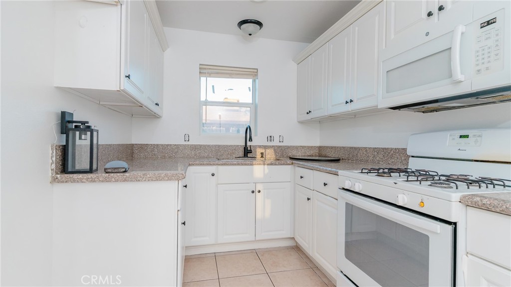 165 N Alessandro Avenue