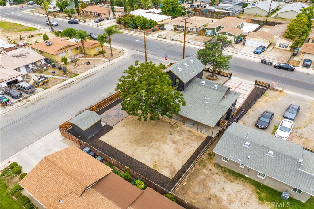 165 N Alessandro Avenue