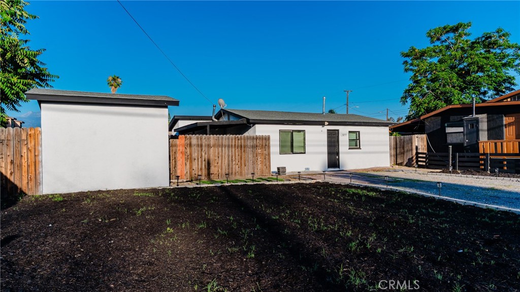 165 N Alessandro Avenue