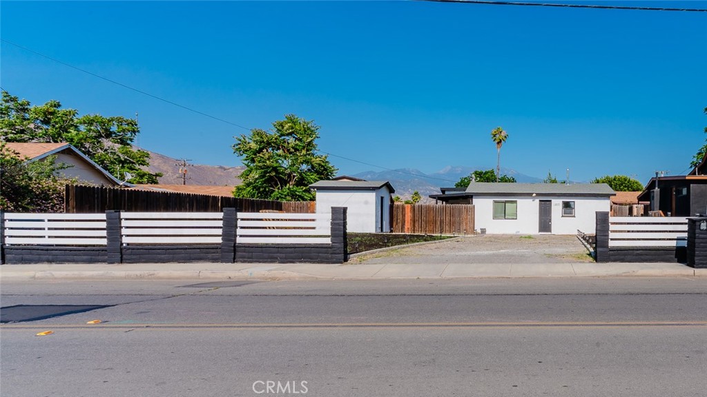 165 N Alessandro Avenue