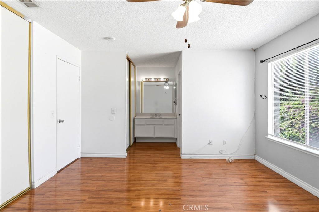 2634 Akron