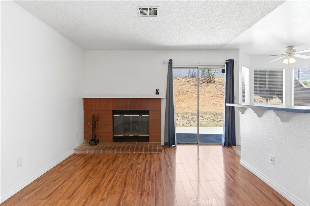 2634 Akron