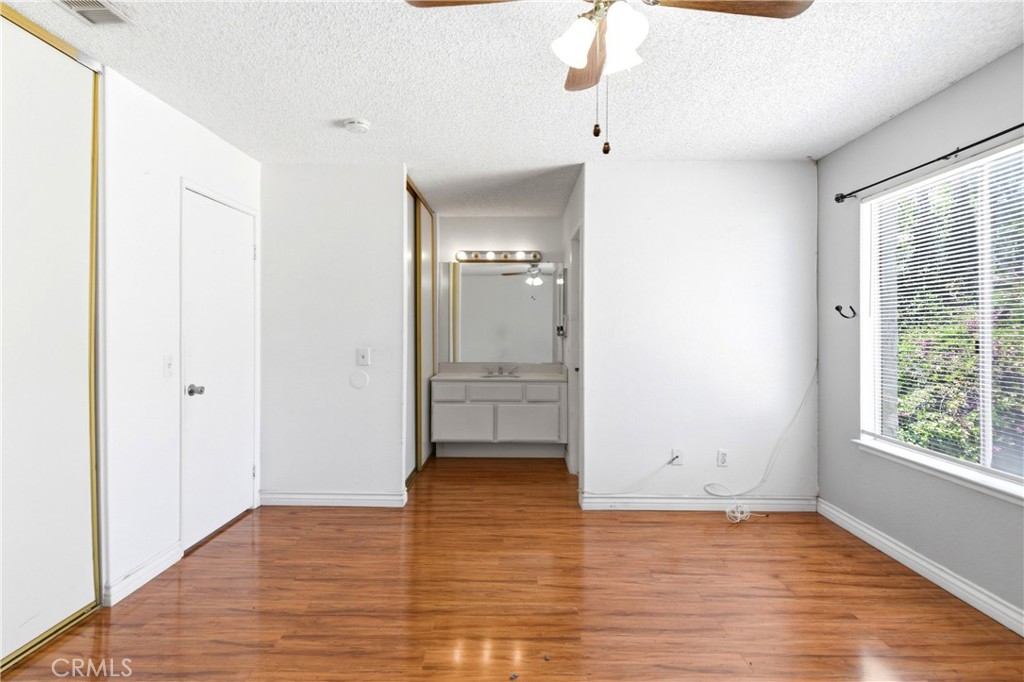 2634 Akron
