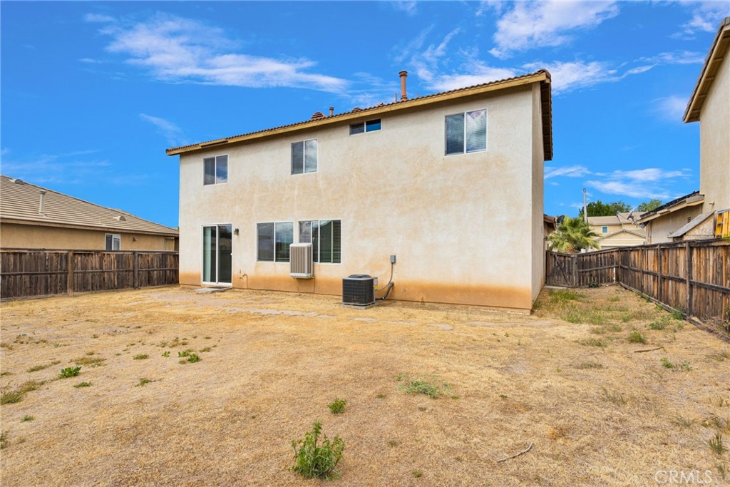 13816 Grant Way