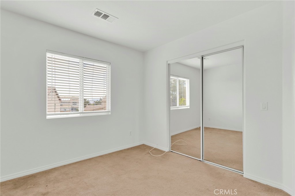 13816 Grant Way