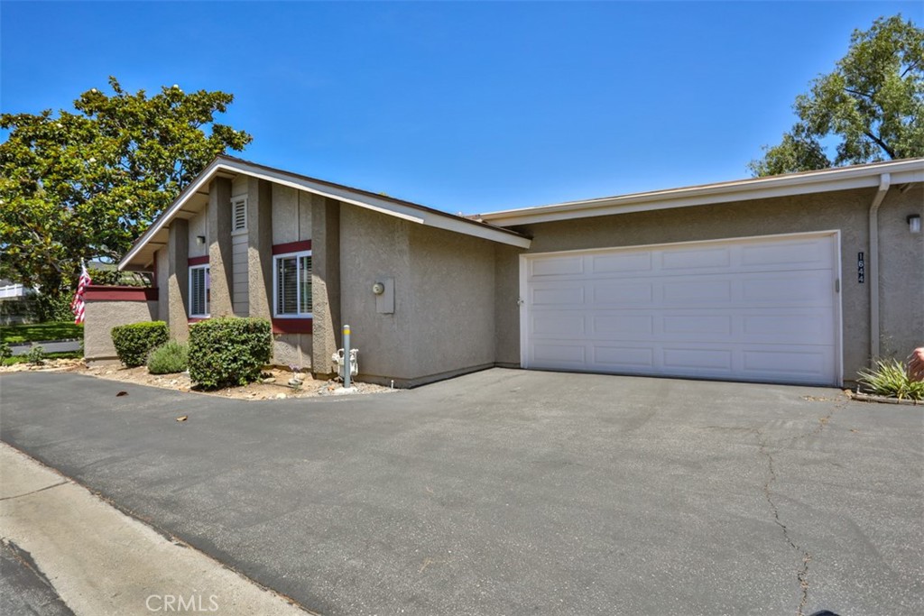 1644 Carmel Circle West
