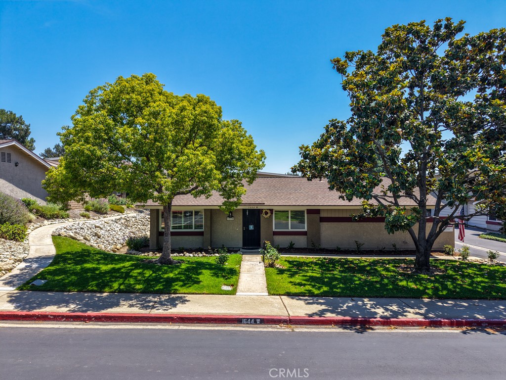 1644 Carmel Circle West