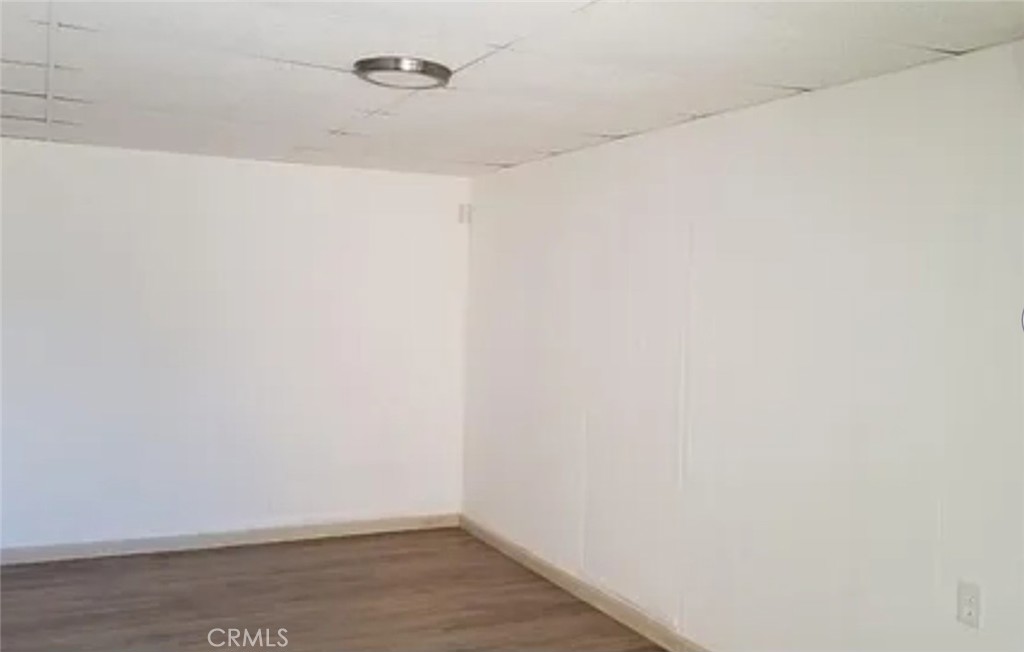 322 W Phillips