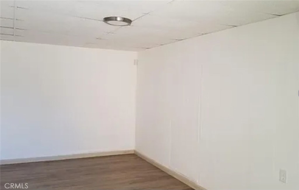 322 W Phillips