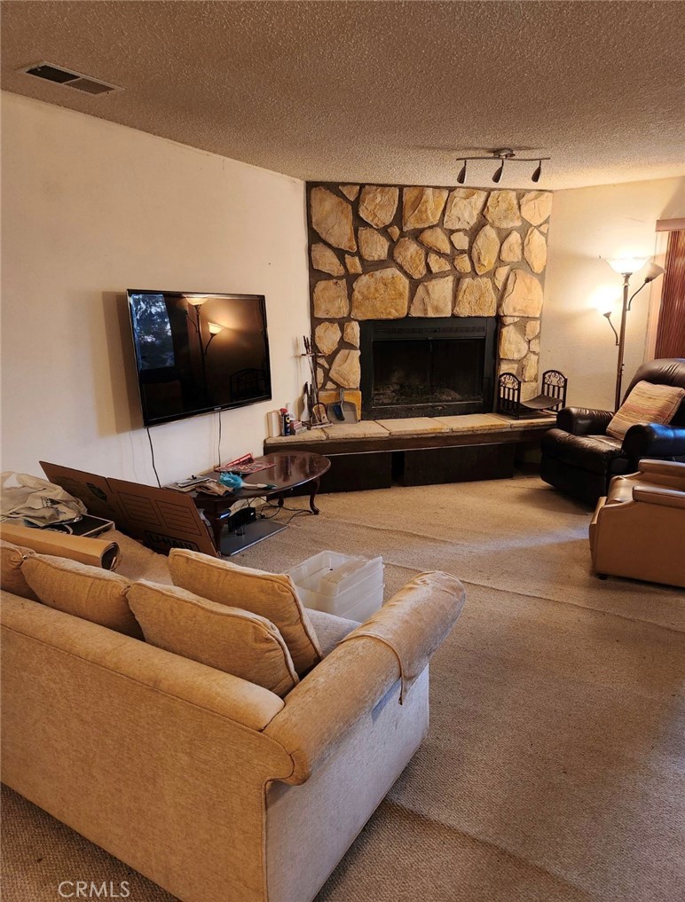 24066 Lakeview Drive
