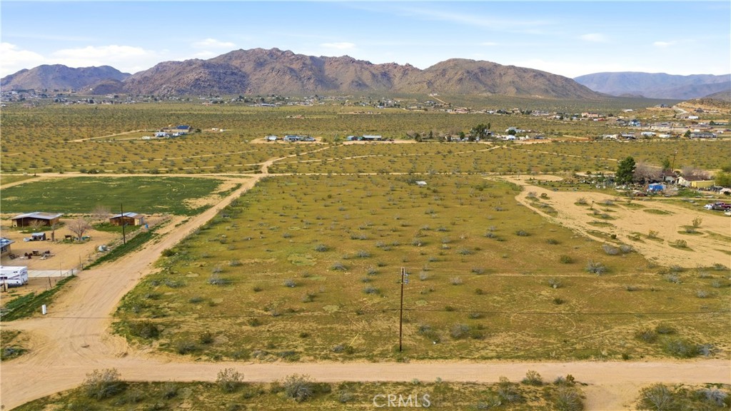 0 Thunderbird Rd 0436-192-84