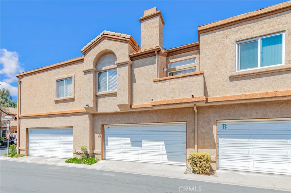 14689 Moon Crest Lane C