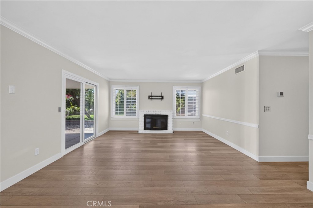 807 N Madera