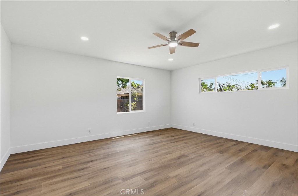 1532 E Old Badillo