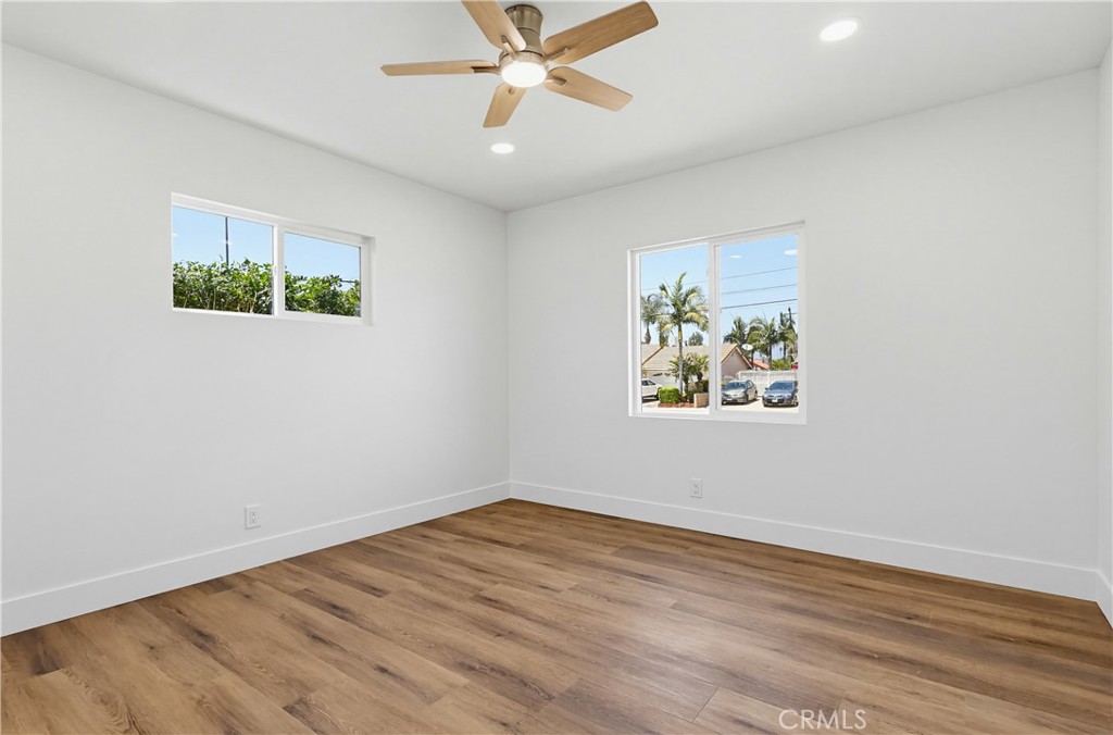 1532 E Old Badillo