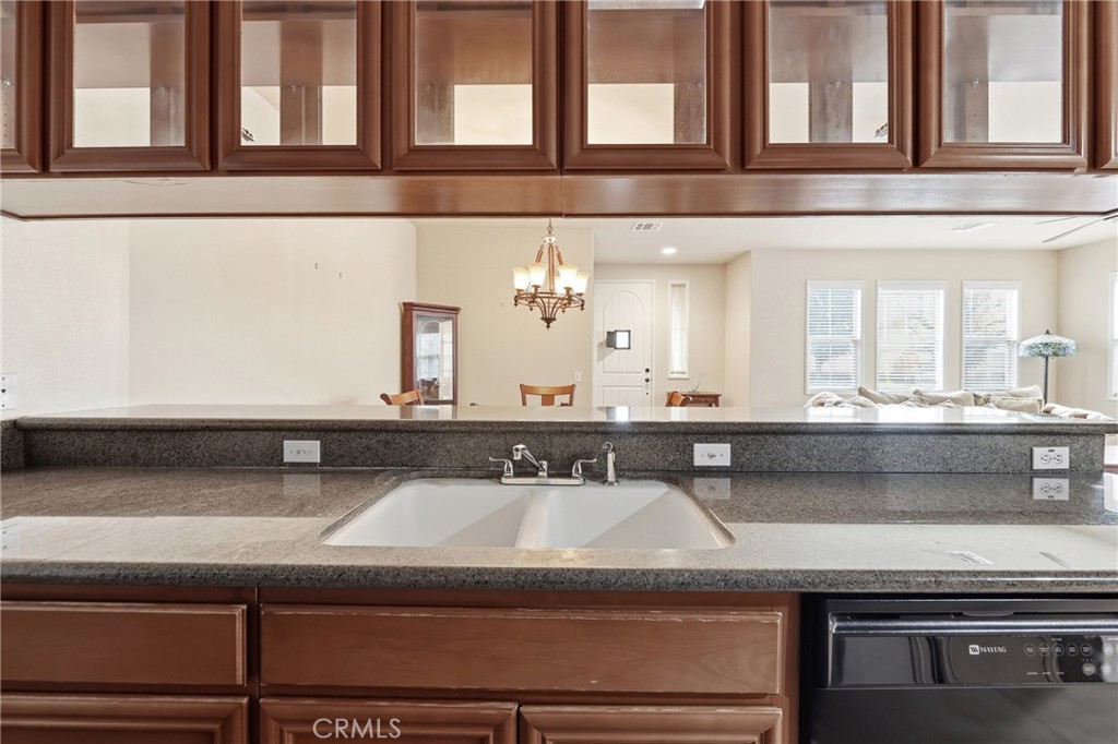 1603 Huntington Dr.