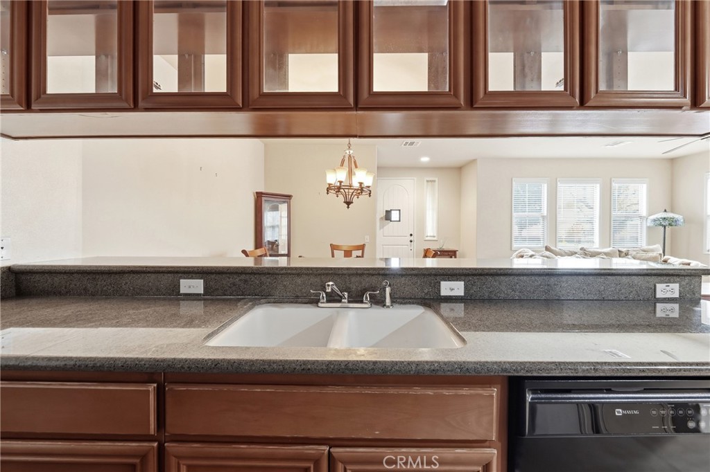 1603 Huntington Dr.