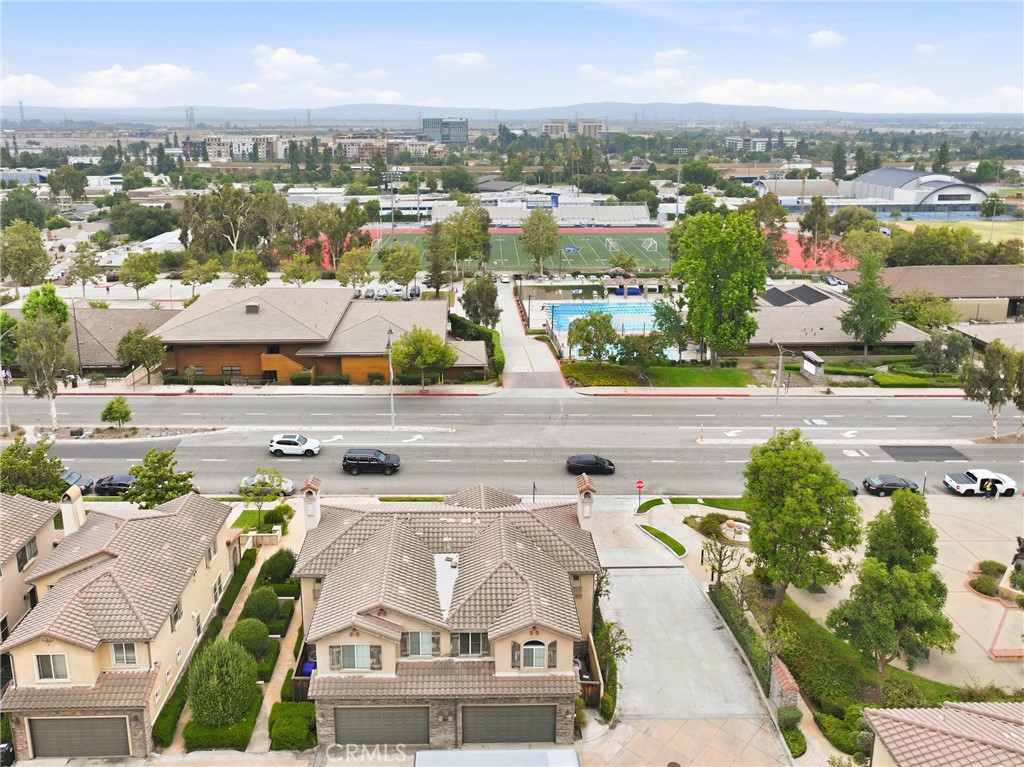 1603 Huntington Dr.
