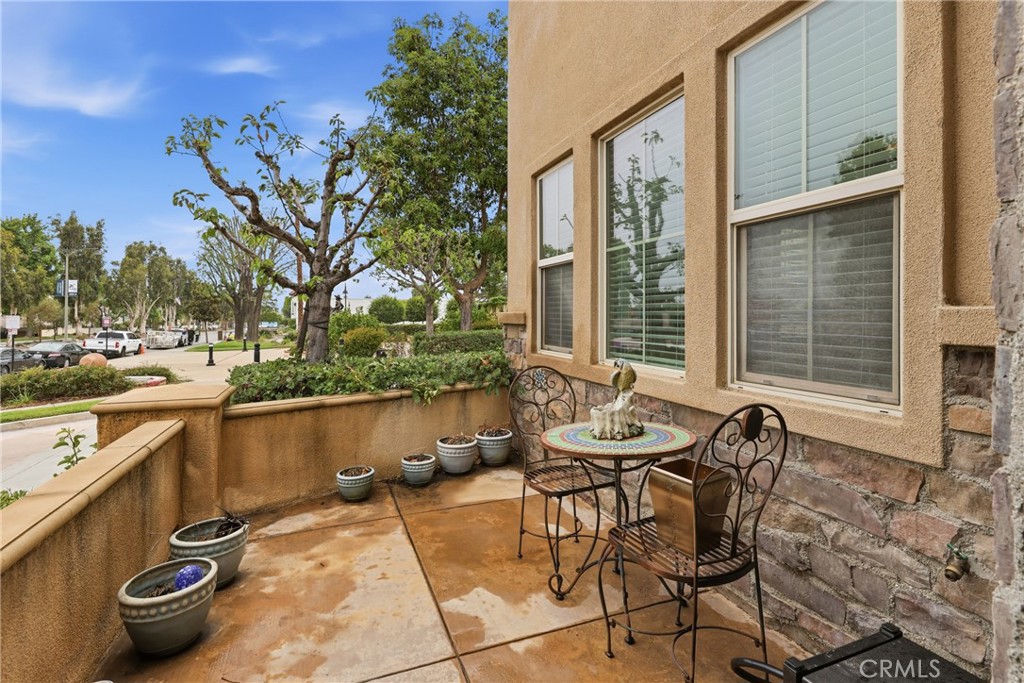 1603 Huntington Dr.