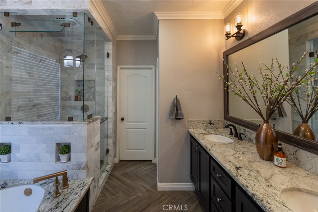 13190 Mugu Court