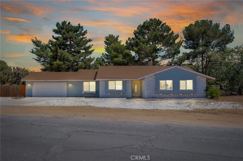 13251 Winona
