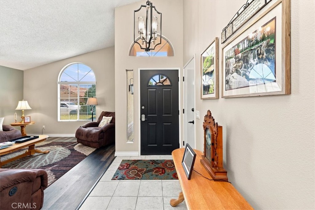 5831 Oakmont