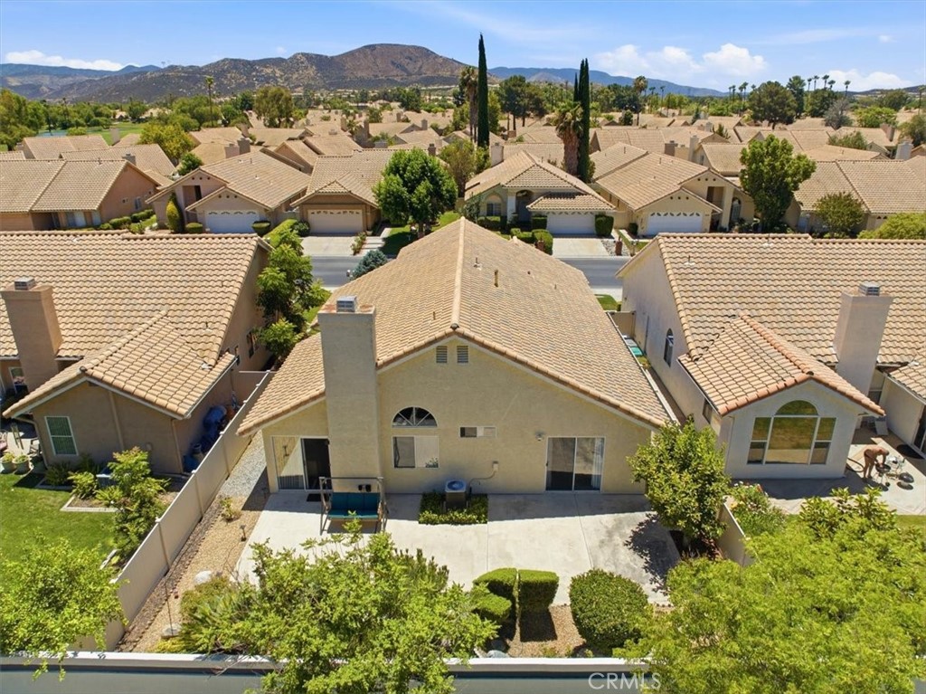 5831 Oakmont