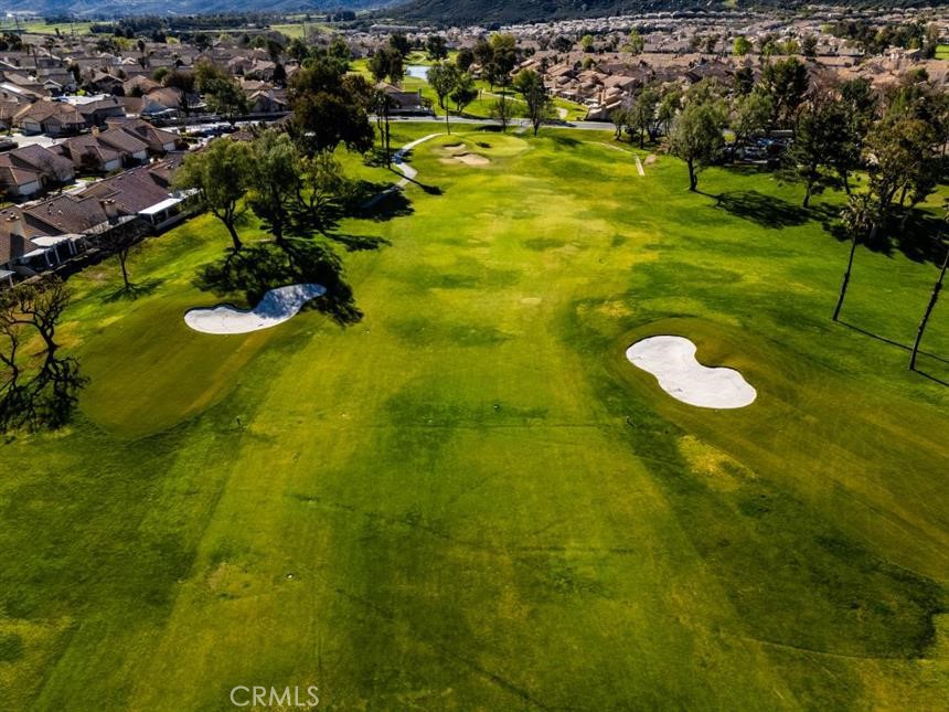 5831 Oakmont