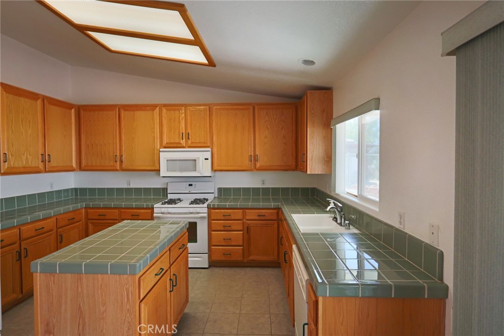 17141 Millbrook