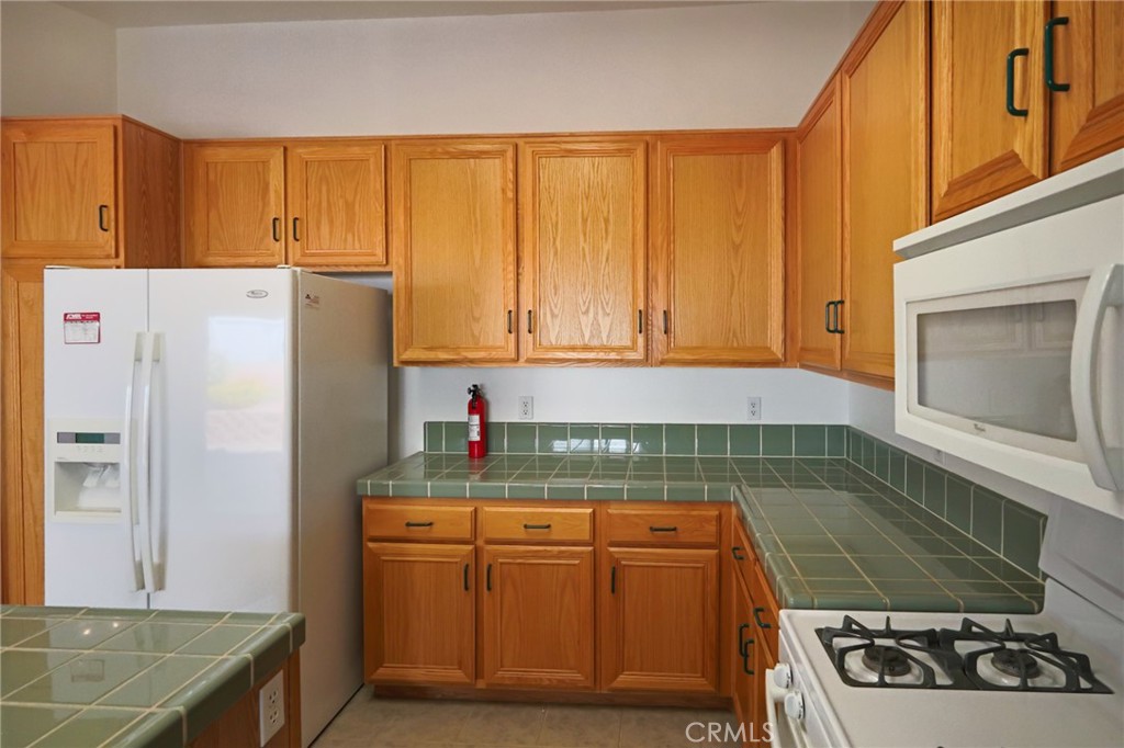 17141 Millbrook