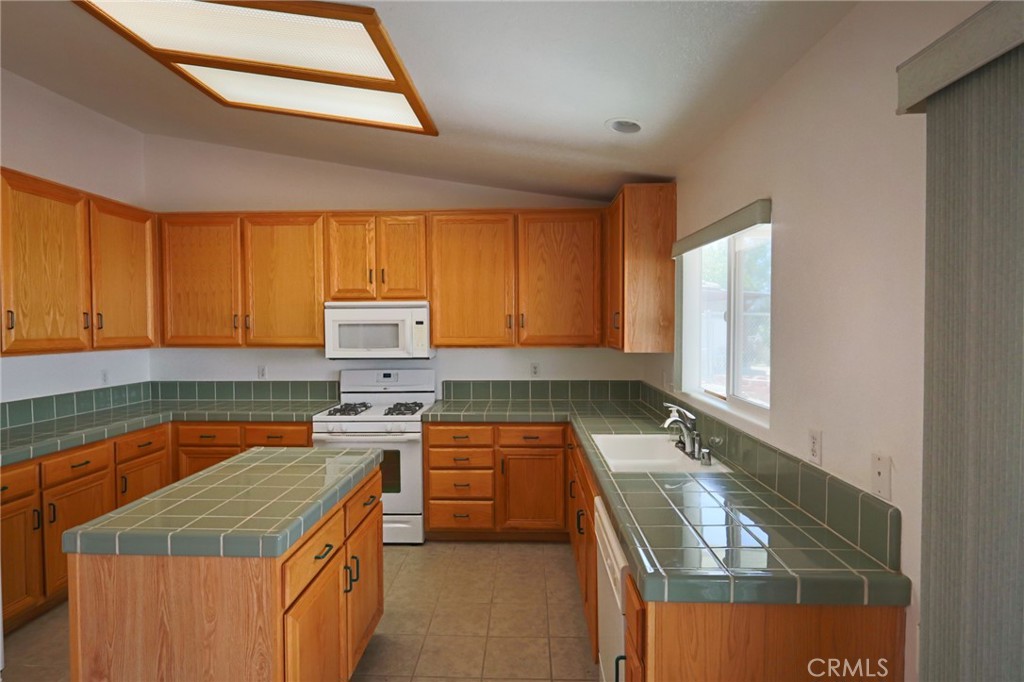 17141 Millbrook