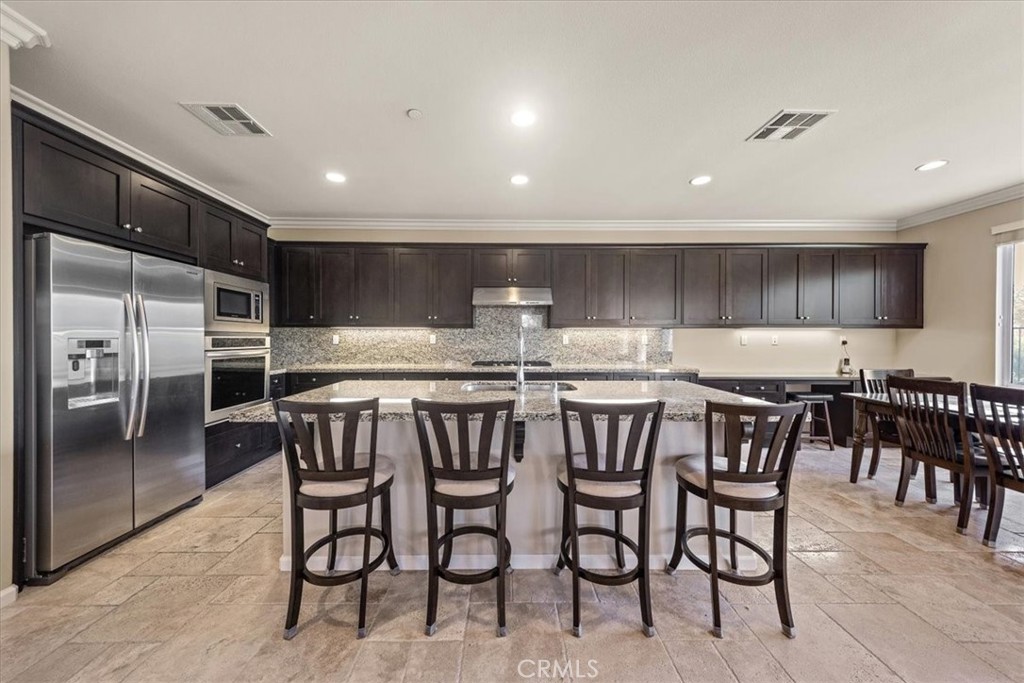 3152 Vista Terrace