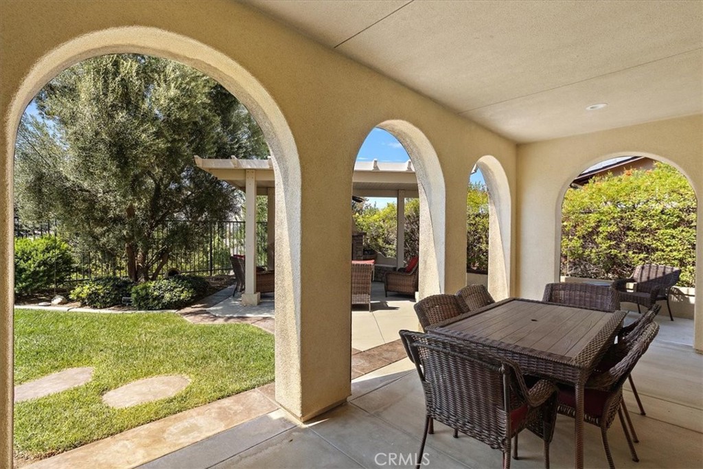 3152 Vista Terrace