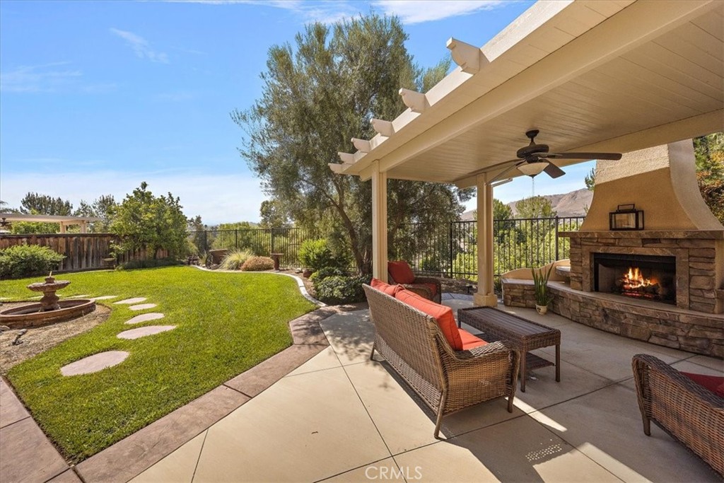 3152 Vista Terrace