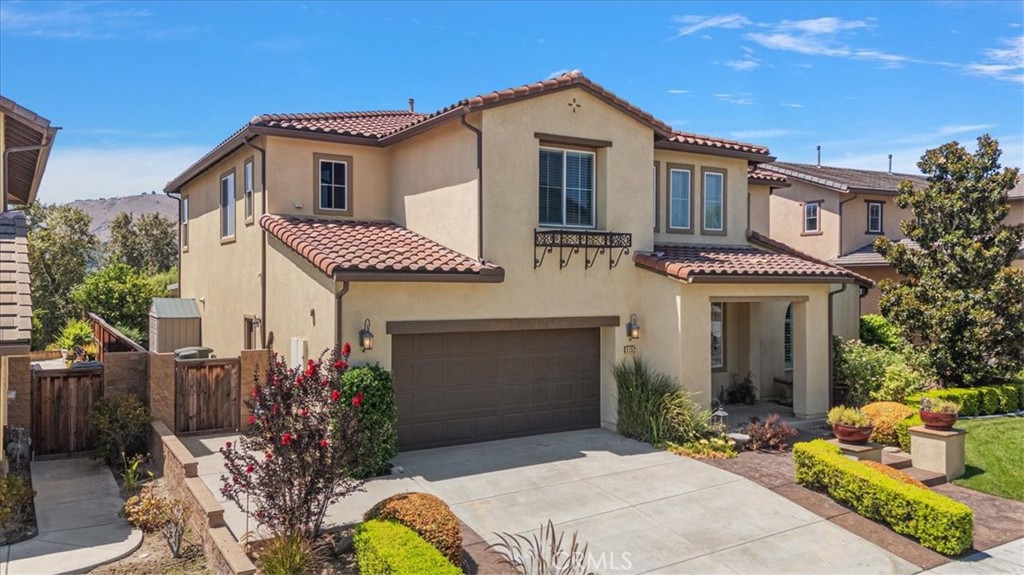 3152 Vista Terrace
