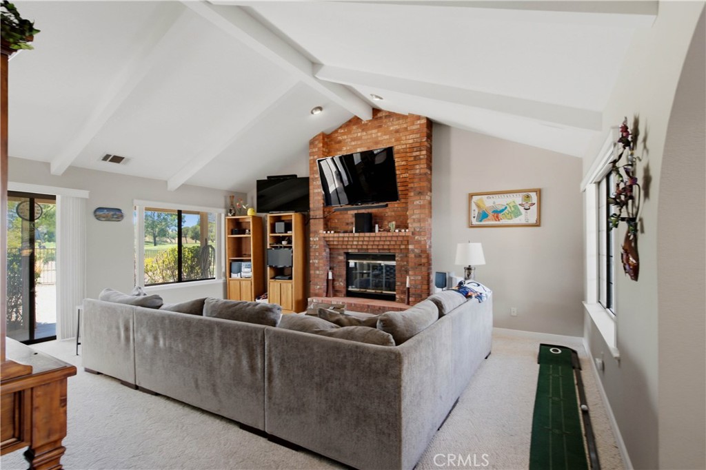 14779 Greenbriar