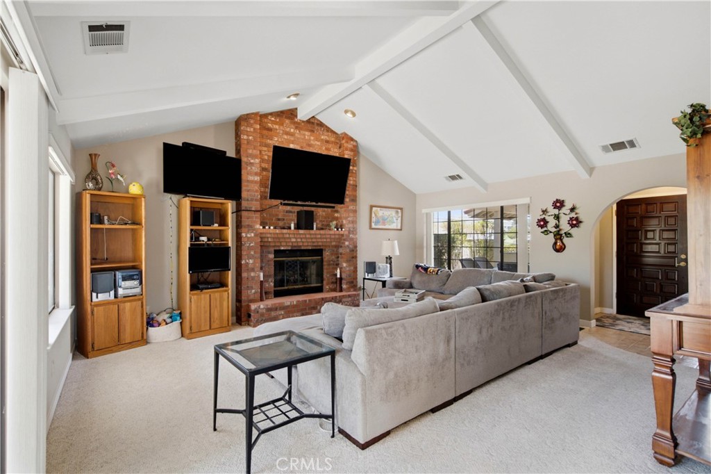 14779 Greenbriar