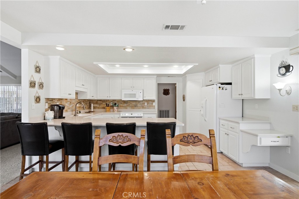 14779 Greenbriar