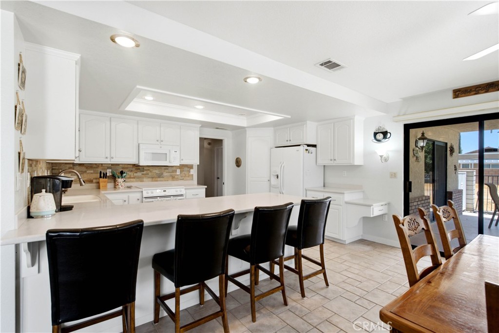 14779 Greenbriar