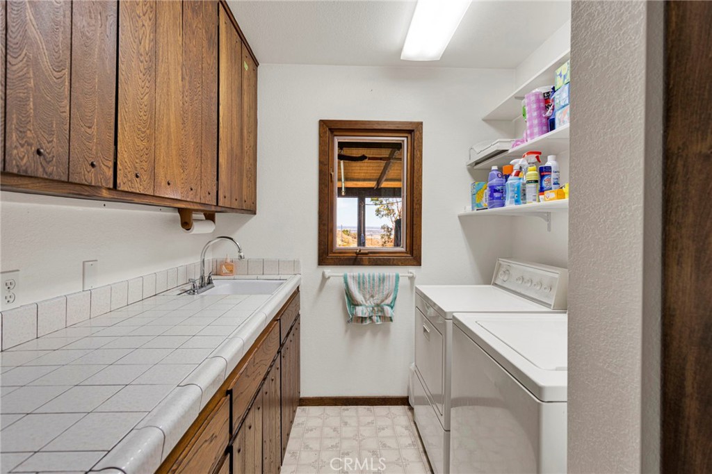 8988 Buena Vista