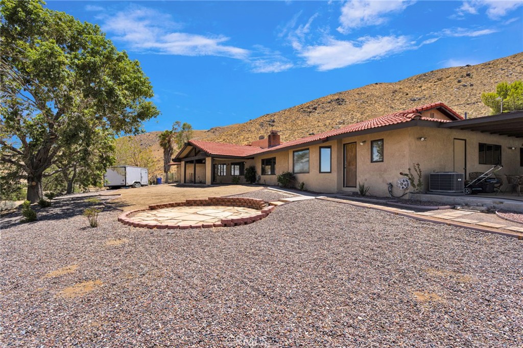 8988 Buena Vista