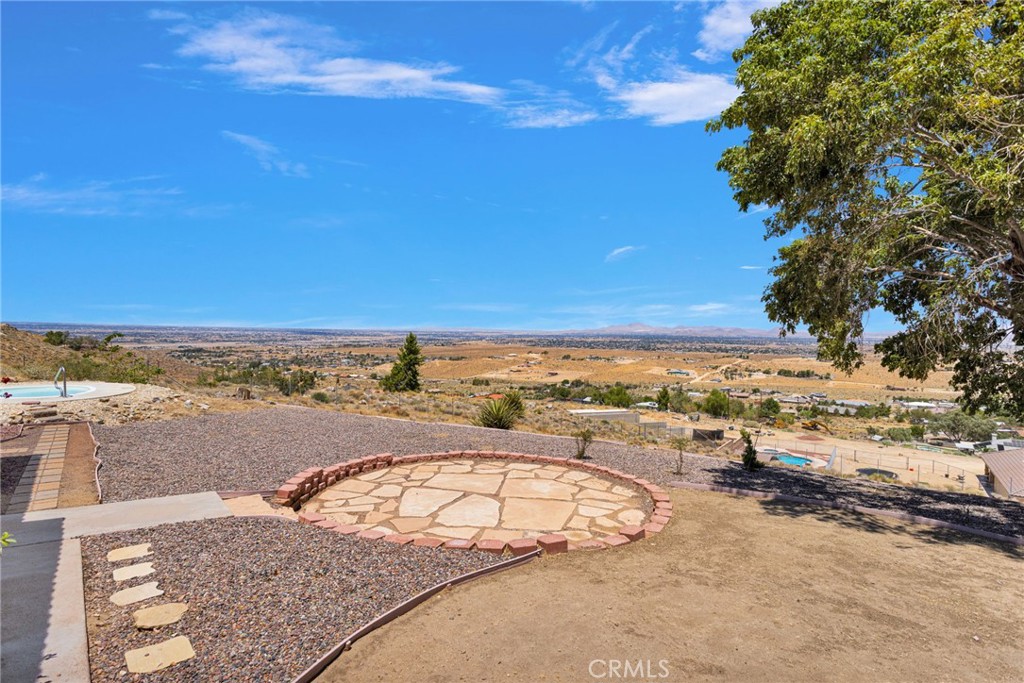 8988 Buena Vista